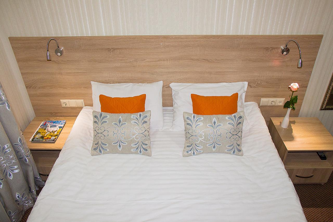 Silk Way Otel Almatı Dış mekan fotoğraf